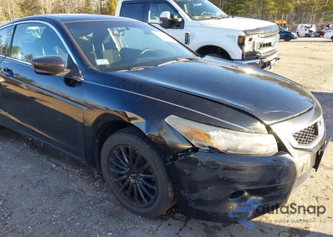 2010 Honda Accord 2.4 Ex z USA, uszkodzony, nr VIN 1HGCS1A72AA010311